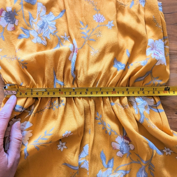 ❗️3/$15❗️Kendall & Kylie Yellow Romper - Picture 4 of 6